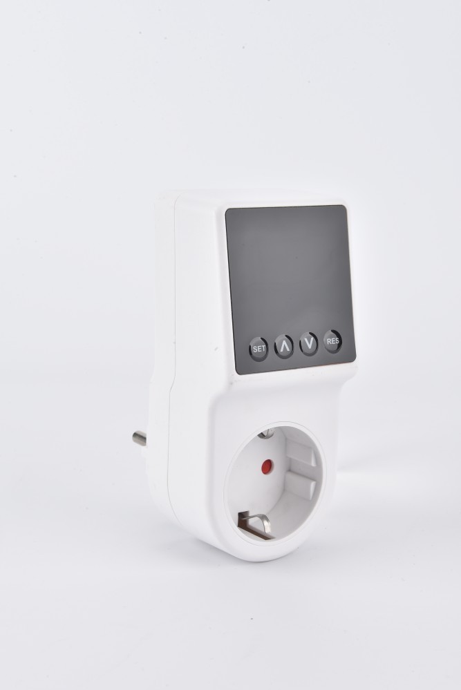 European Plug Adjustable Voltage Protector Socket 220V 16A Power Surge protection