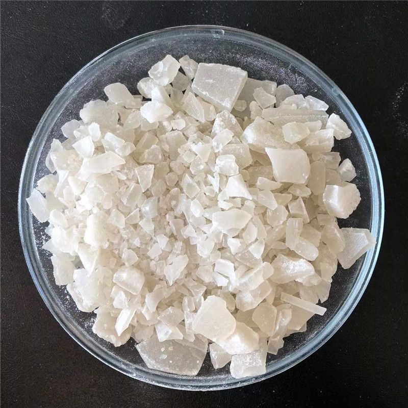 Китай Сульфат алюминия с низким содержанием железа Сульфат алюминия без железа 17%, производитель