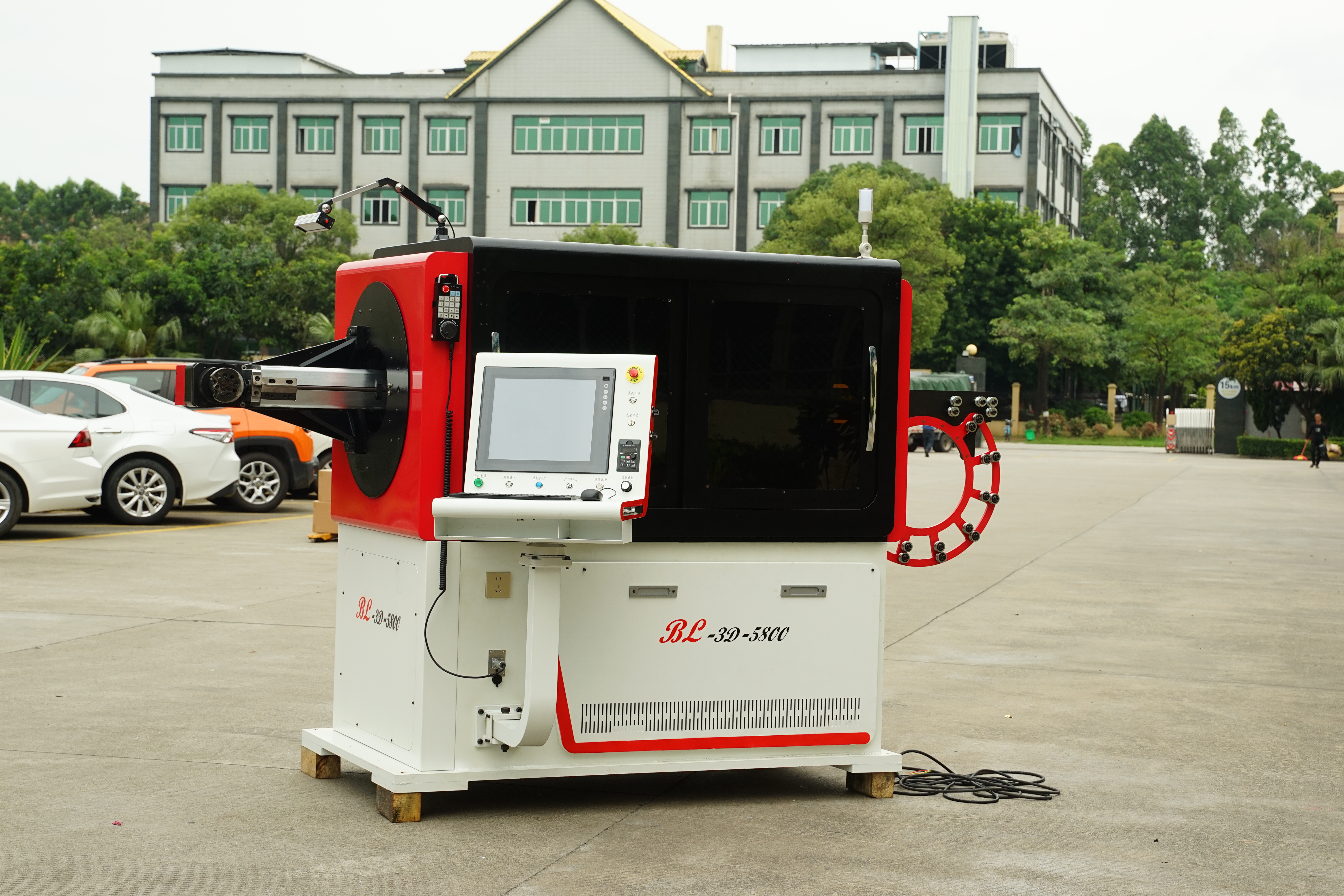 Máy uốn dây CNC 3D cho kệ bếp và phòng tắm quay