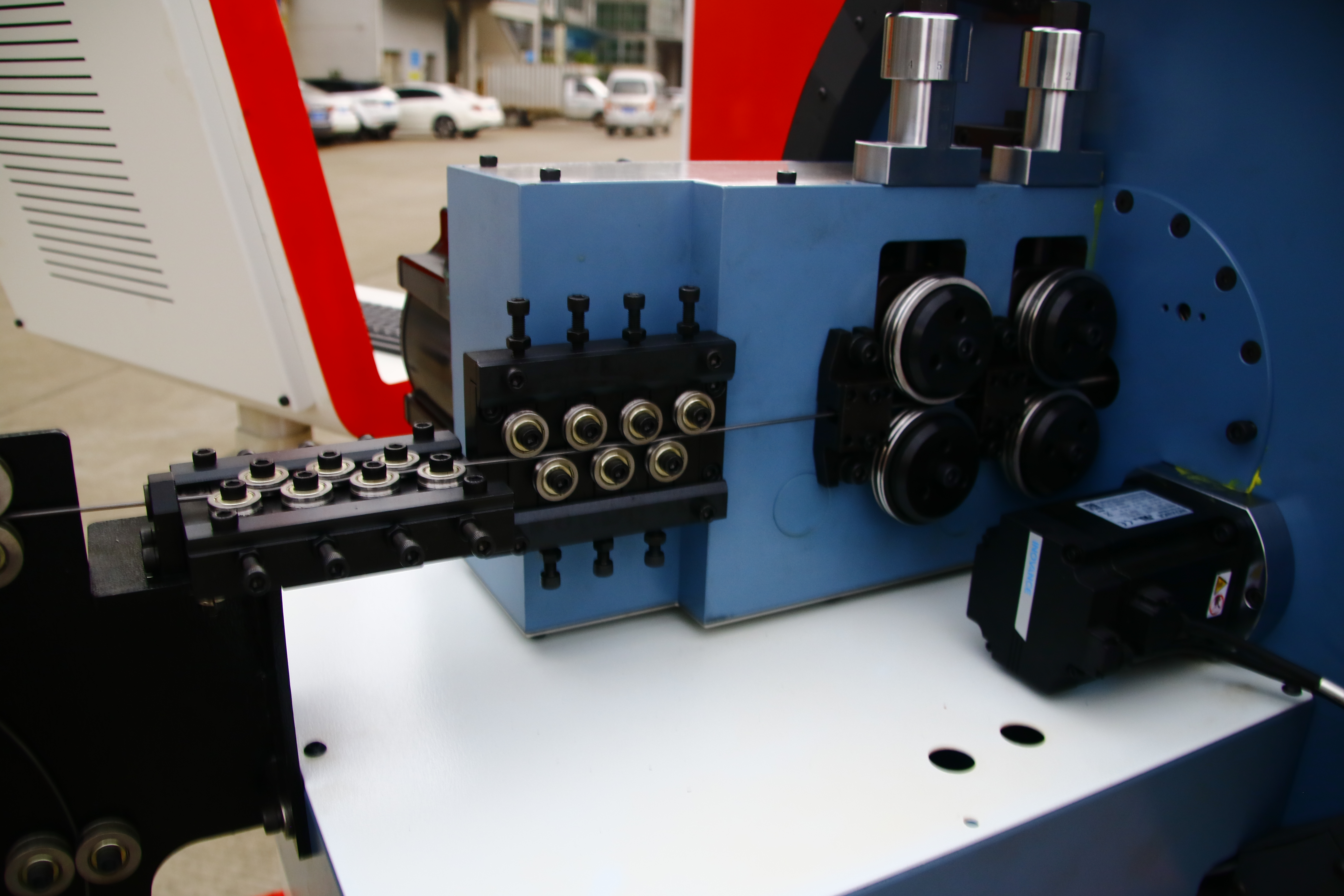 Special Machine For 3D CNC Bending Electric Vehicle Busbars