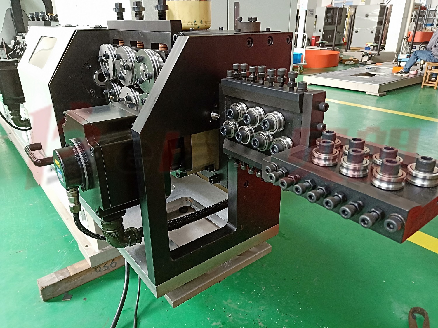 Berkepala dua CNC Car Seat Foam Steel Wire Bending Forming Machine