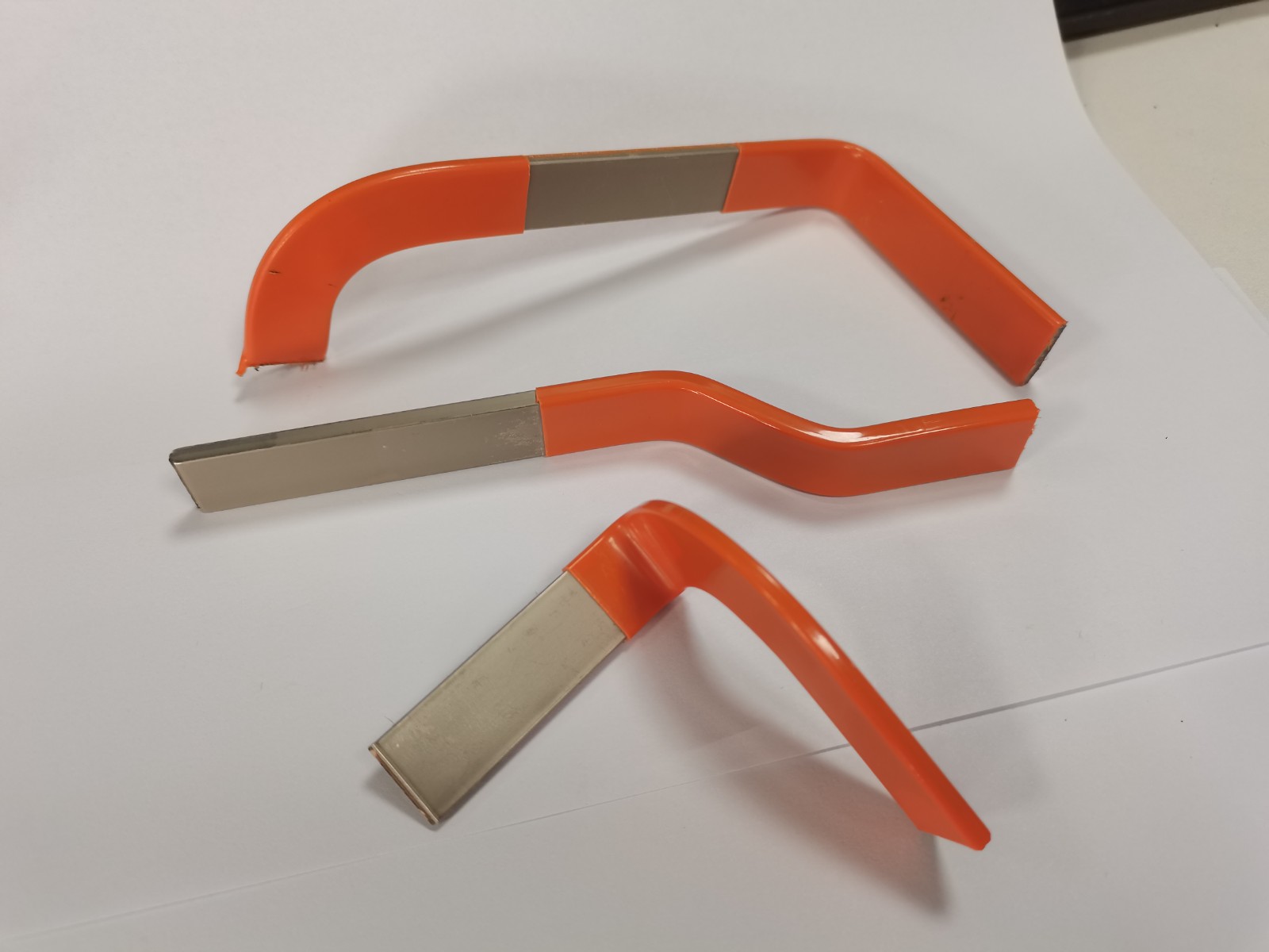 Aluminum strip peeling bending machine