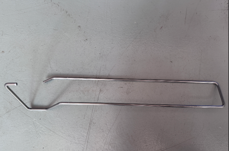 Flat wire bending machine for bending 4mm iron wire to make shelf hooks.