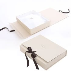 The Ultimate Guide to Pre-Folded Gift Boxes: Space-Saving, Reusable & Effortlessly Chic The Ultimate Guide to Pre-Folded Gift Boxes: Space-Saving, Reusable & Effortlessly Chic