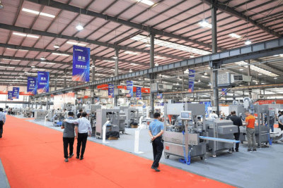 Large workshop exhibition hall