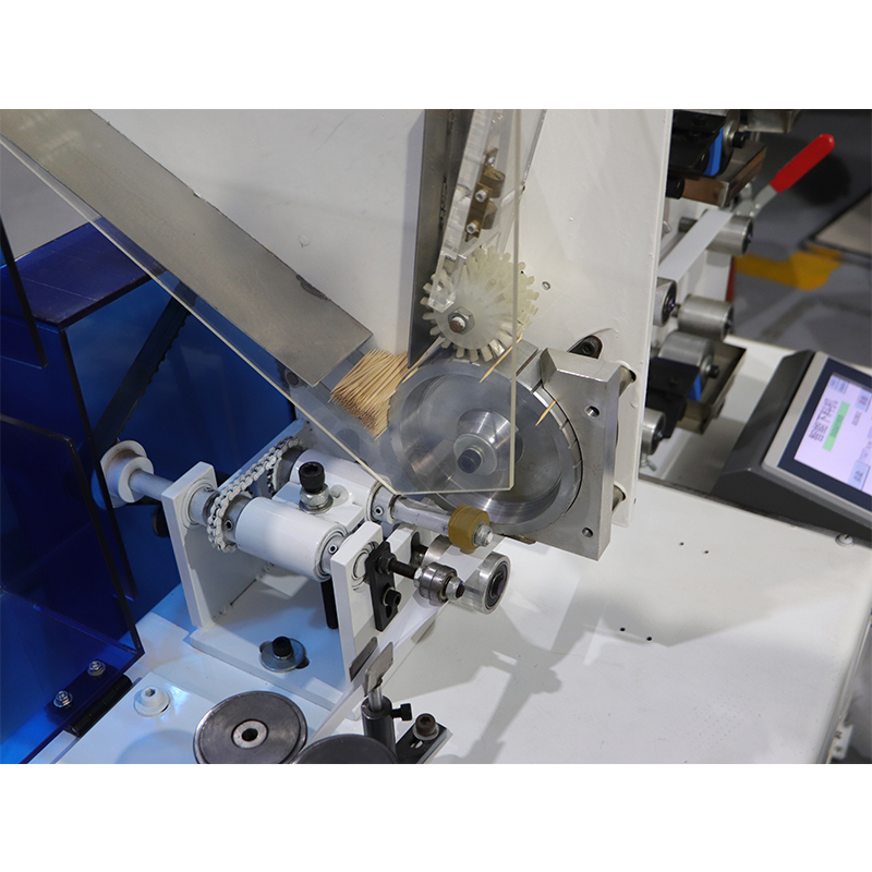 Mașină de ambalat și descărcat scobitori