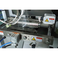 Máy đóng gói đứng có bộ nạp cốc đong