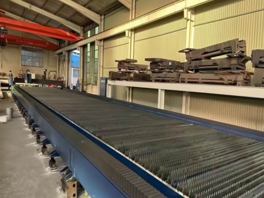 The factory added a new laser cutting machine