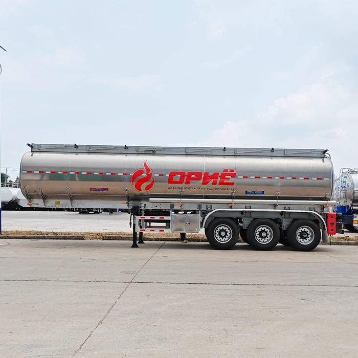 Successful Completion of Aluminum Tank Semi-trailer Ordered by African Customers
