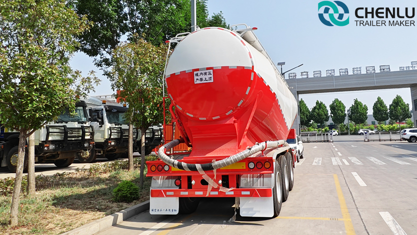Low Bed Semi Trailer