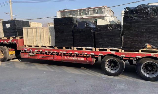 La comanda del client a Kazakhstan s'ha embalat i s'enviarà aviat.