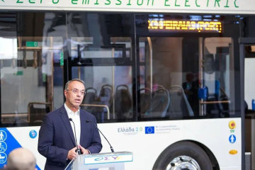 250 unit! Bus listrik murni buatan Tiongkok telah tiba di Yunani dan akan ditugaskan pada akhir April