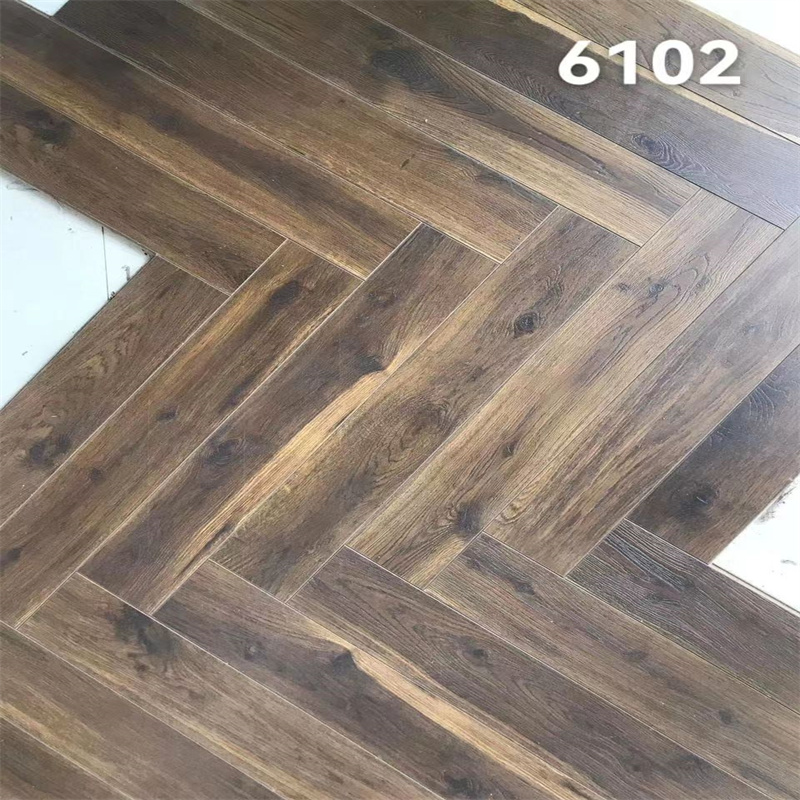 8mm 12mm EIR Surface HDF High Glossy Waterproof Herringbone Laminate Flooring