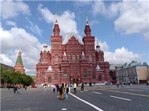 Pameran Rusia telah berakhir dengan jayanya