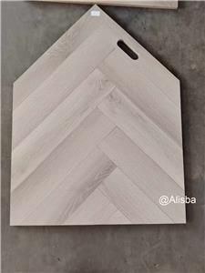 Herringbone design EIR surface