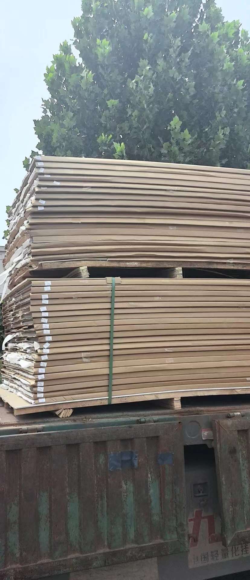 Wood veneer thickness of 5mm