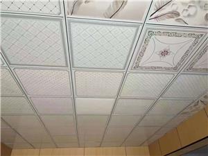 pvc ceiling material is lightweight, with advantages of waterproof, moisture-proof, and flame-retardant
