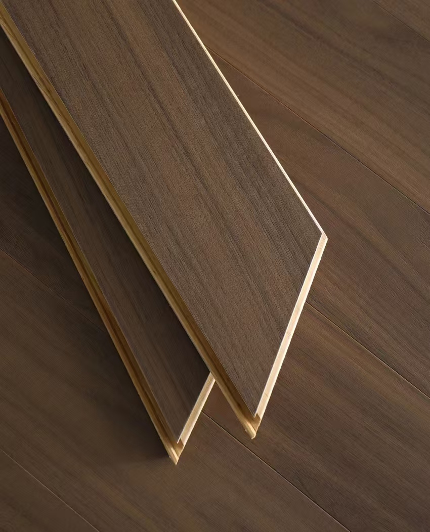 ¿Cuáles son los métodos de mantenimiento para pisos laminados en espina de pescado?