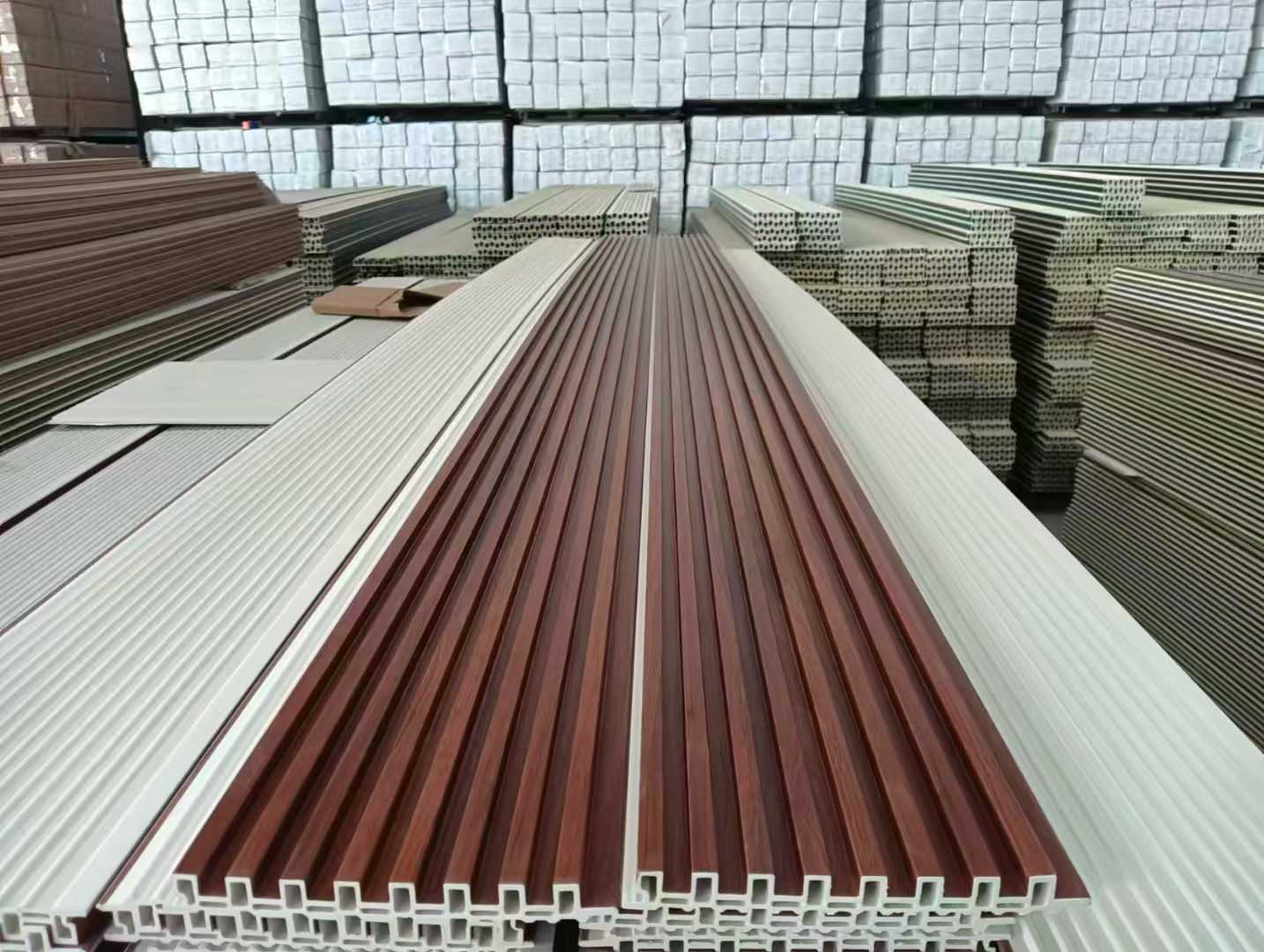 How to choose the color of the wpc wall panel