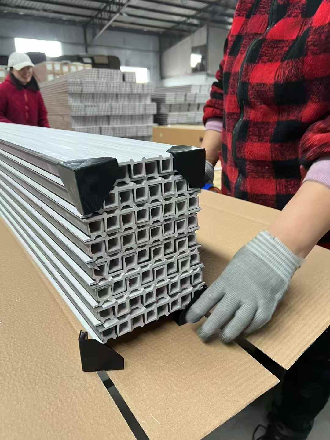 Предимства на 160 мм wpc стенен панел