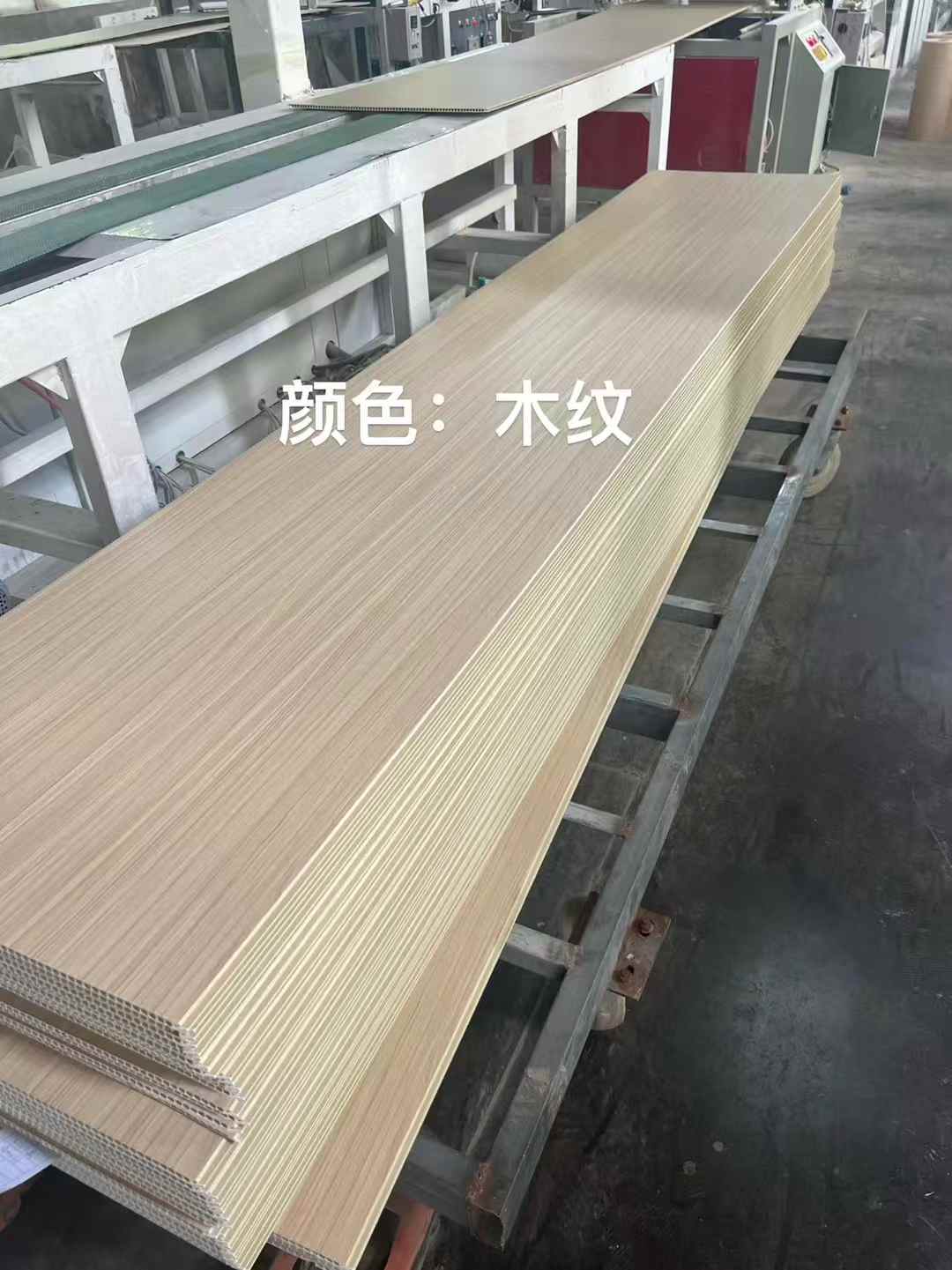 Care sunt dimensiunile panourilor de perete din plastic din piatră