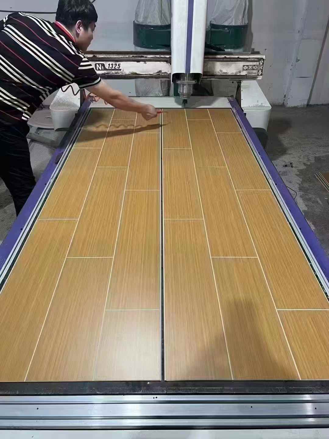 Pembungkusan panel dinding kristal Spc