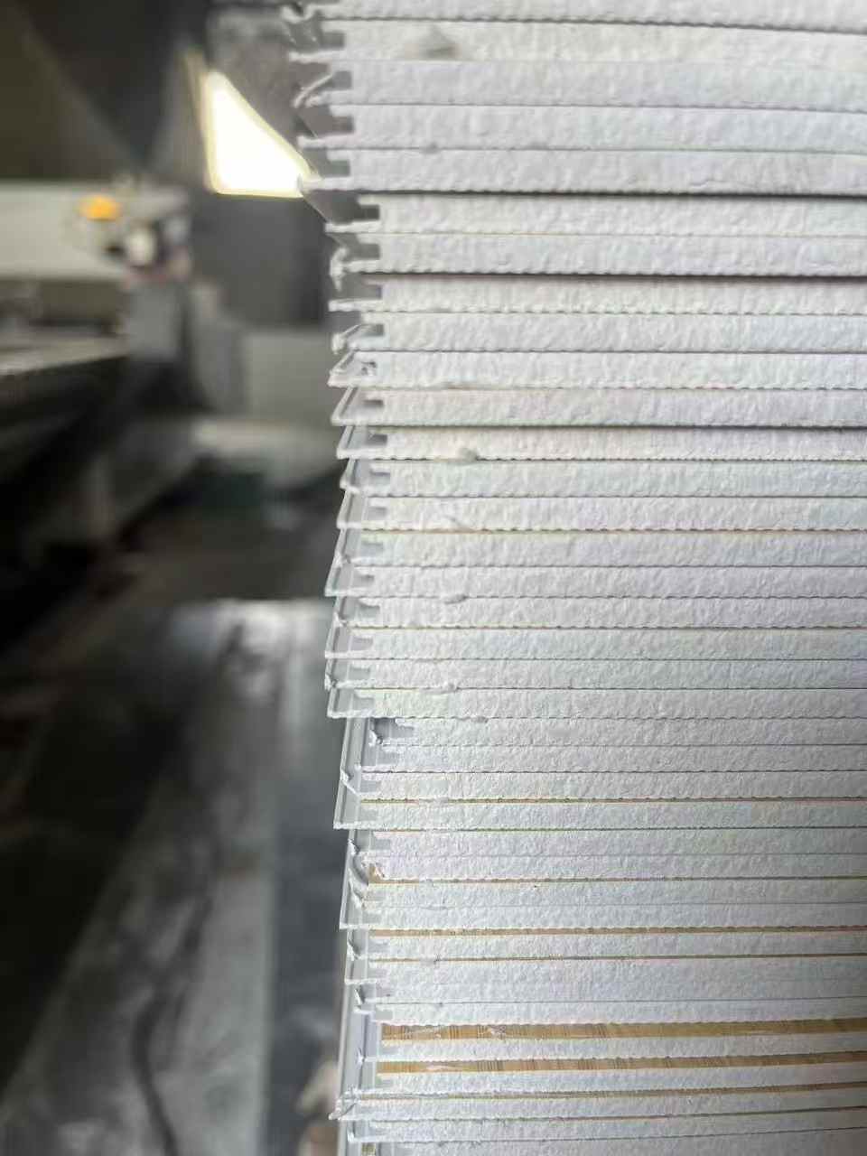 Kelebihan komposit plastik batu SPC