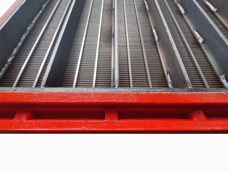 Dewatering vibrating screen plate