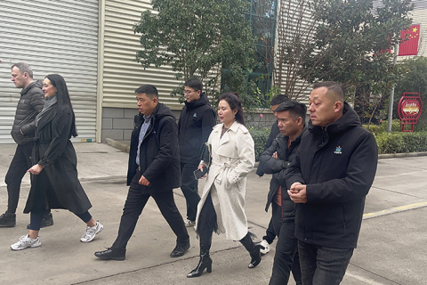 Russian VIPs Visited Our Company’s Innovative Achievements In Depth