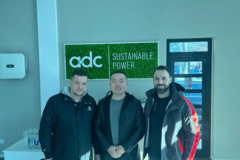 Η Zomwell και η ADC συνεργάζονται για να ενισχύσουν τον τομέα της καθαρής ενέργειας της Ρουμανίας