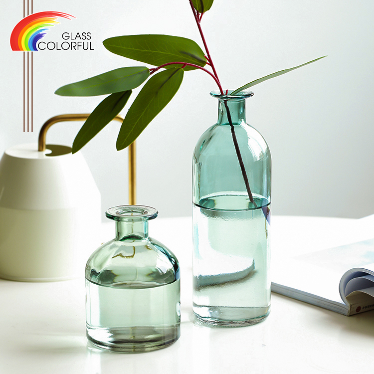 Small Size Colored Coloured Glass Vases For Centerpieces