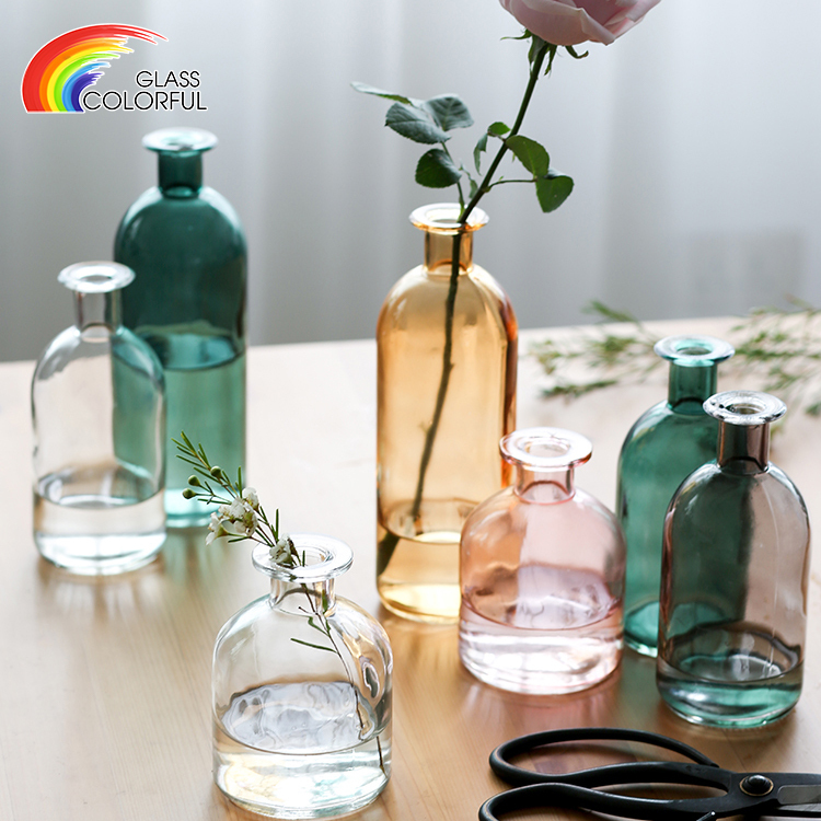 Small Size Colored Coloured Glass Vases For Centerpieces