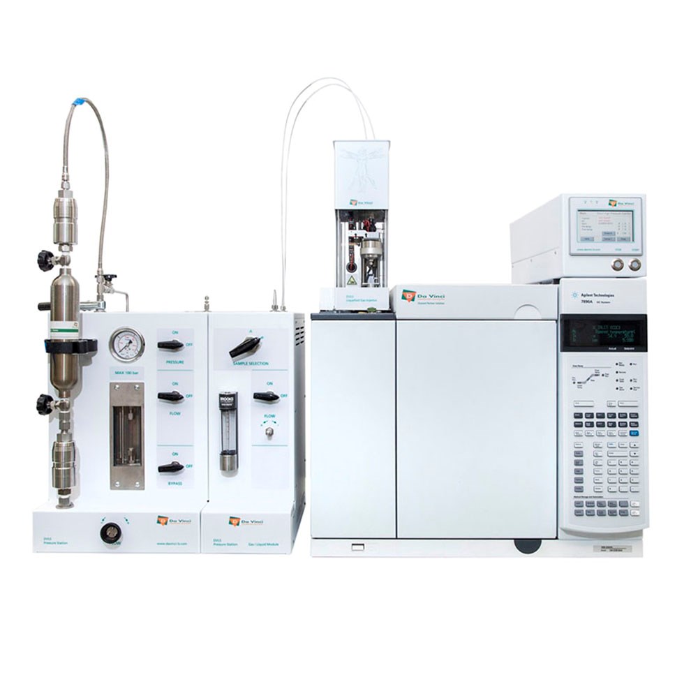 Gás do recipiente da amostra cromatográfica de gás do laboratório e agulha média líquida da injeção do recipiente da amostra