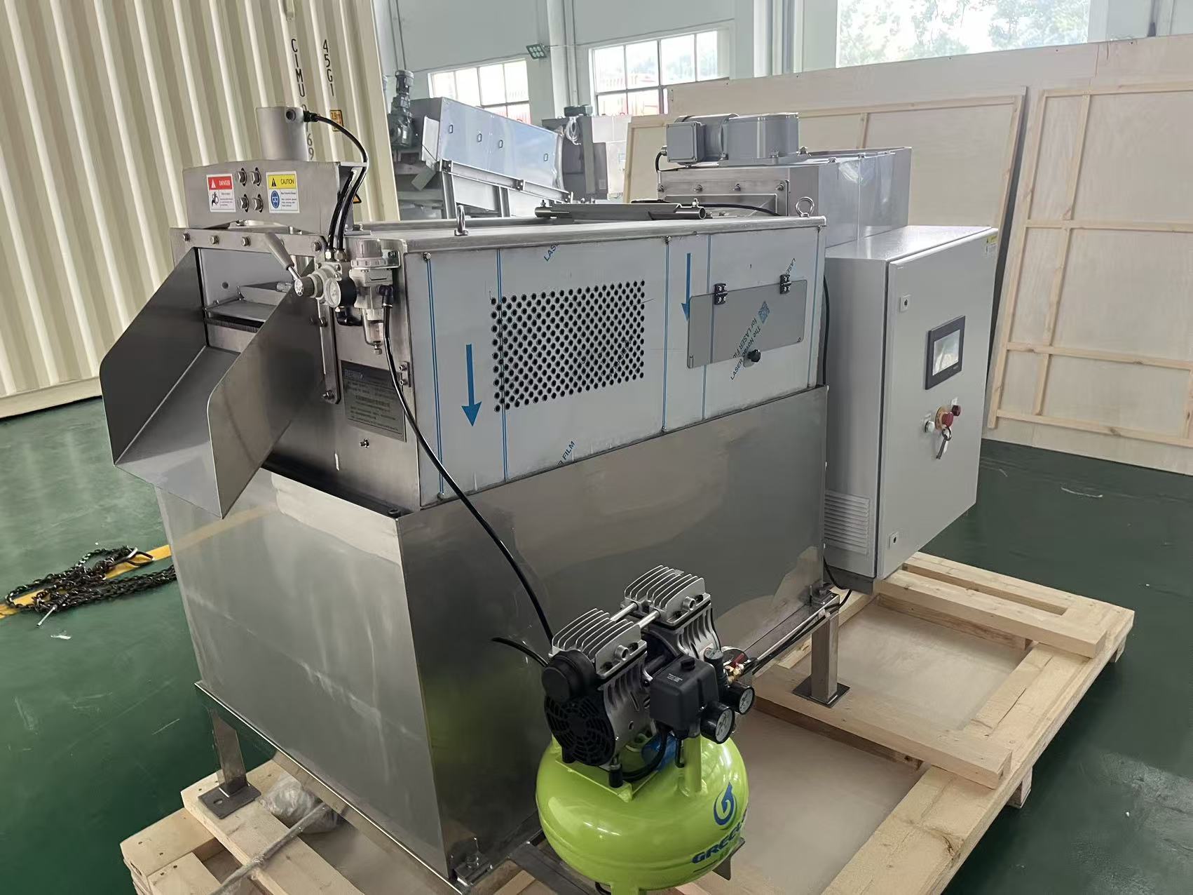 KDS Dewatering Press -- SS-411D to Germany KDS Dewatering Press -- SS-411D to Germany