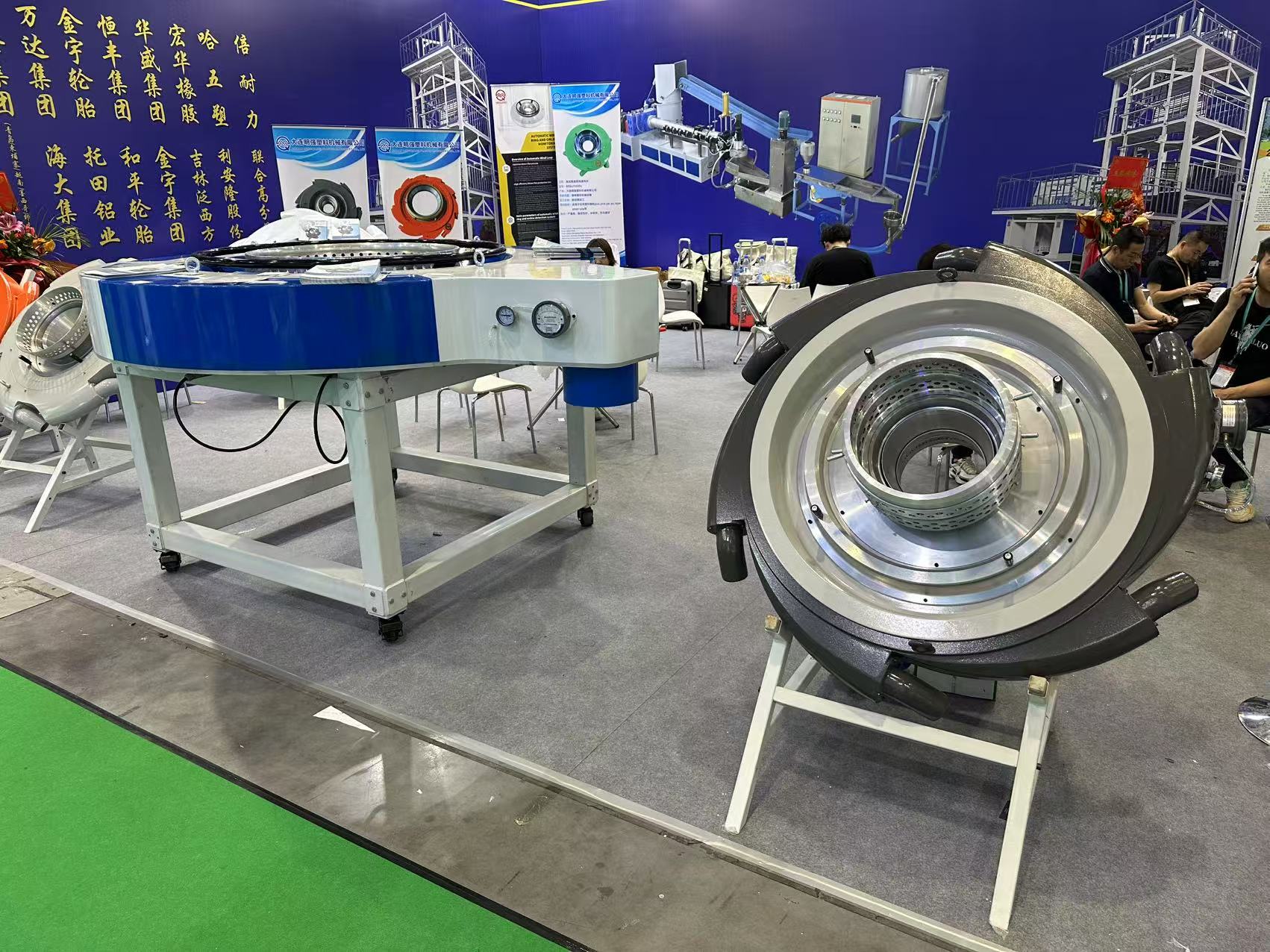 Film blowing machine