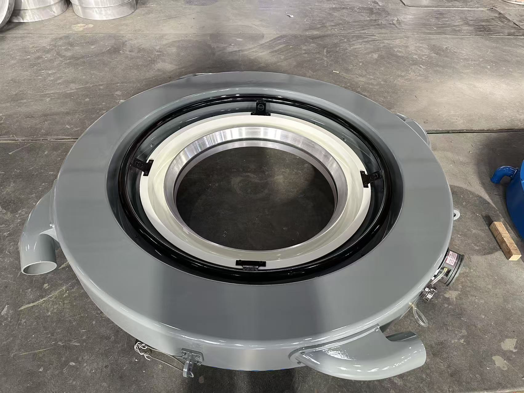 Downward-blown-film Air Ring