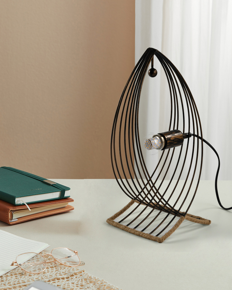 Cast iron table lamp