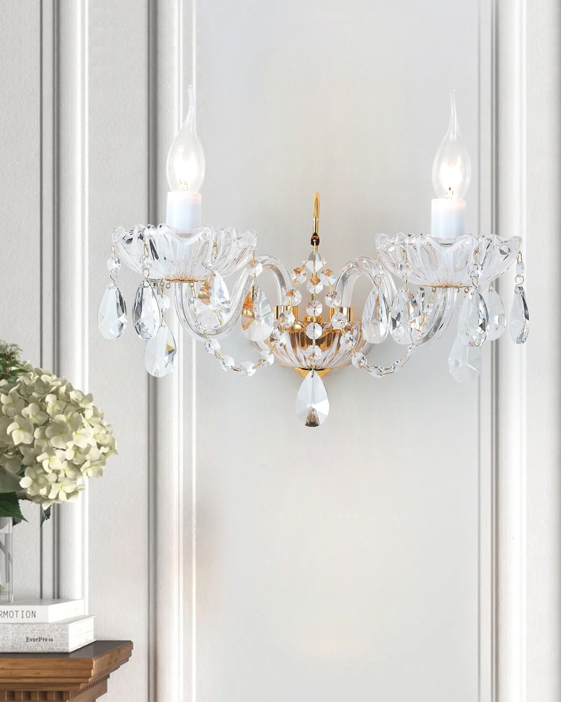 Traditional candle wall lamp