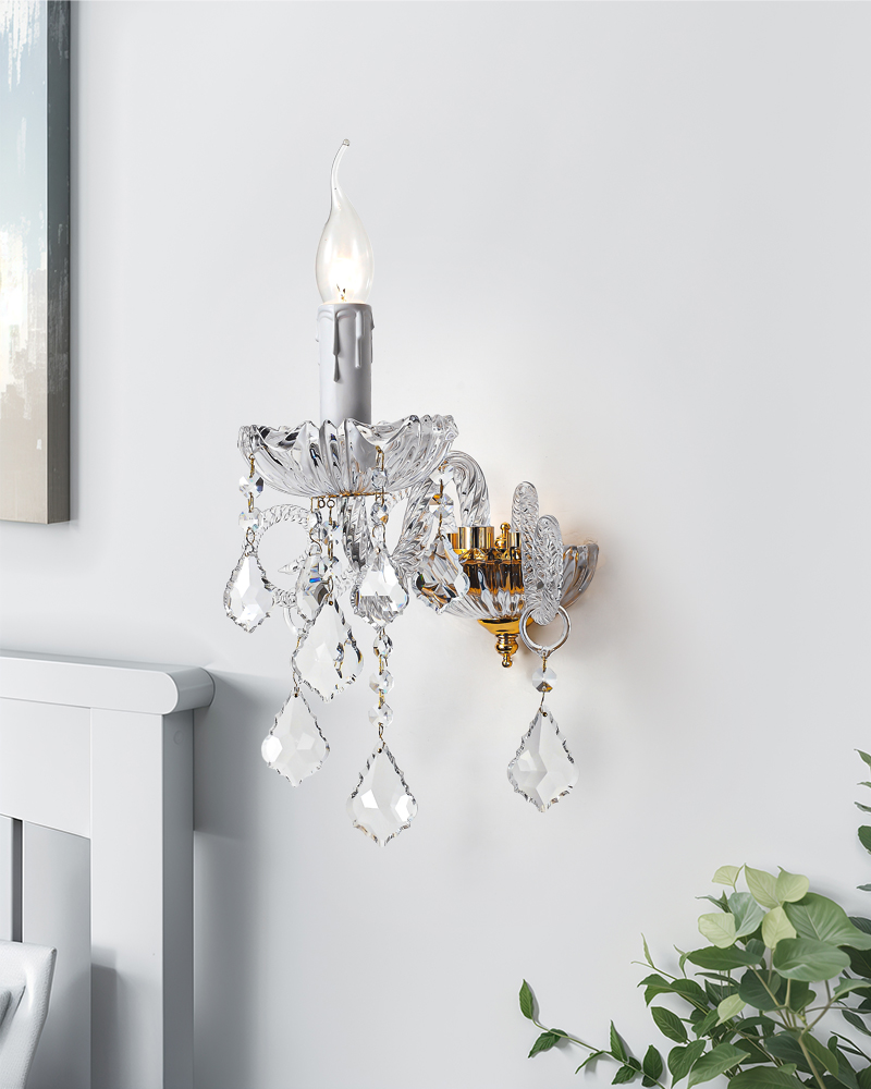Crystal wall lamp