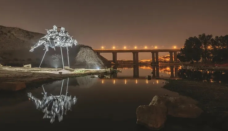 Appreciation of Light Festival Works
