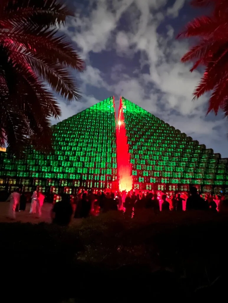 Appreciation of Light Festival Works