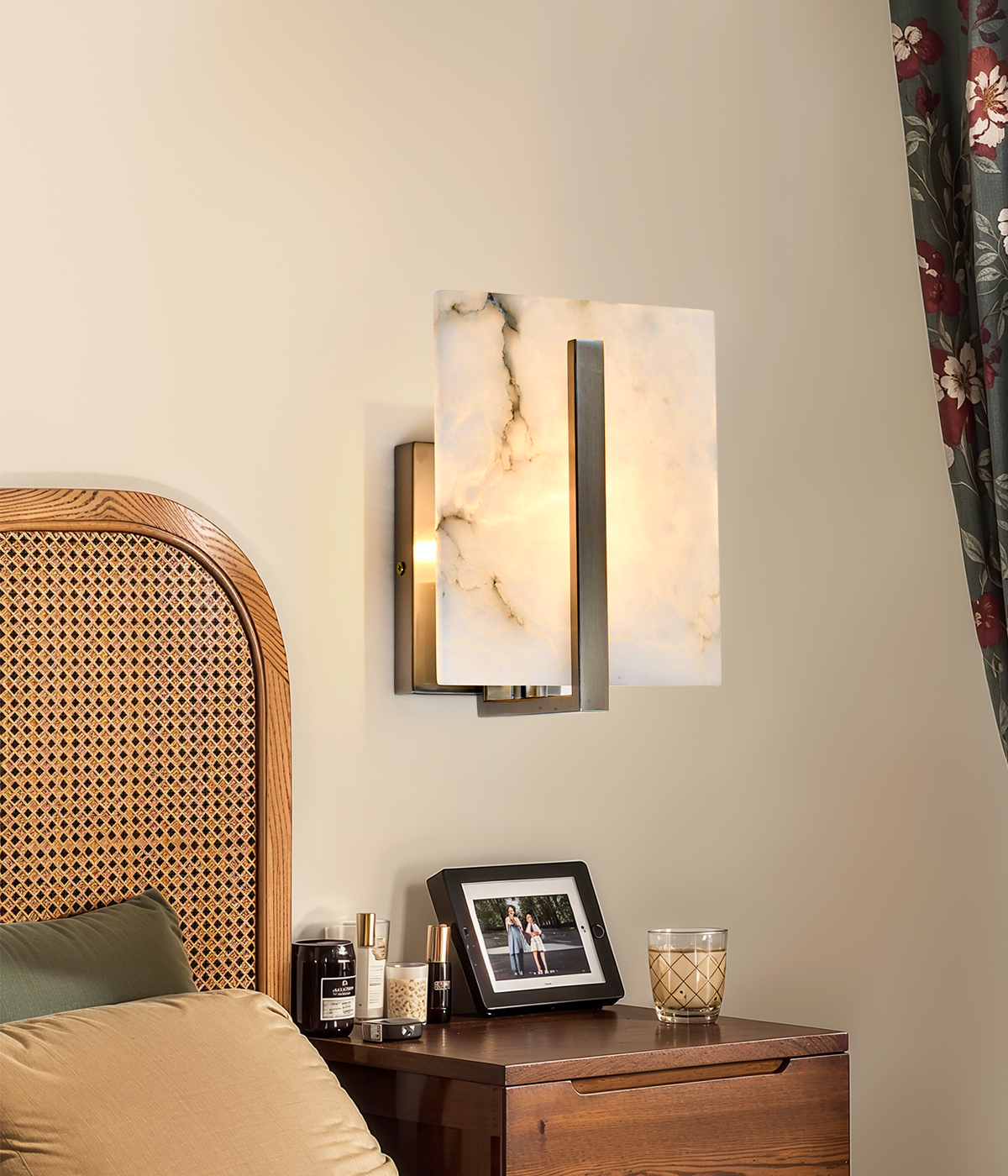 wall lamp