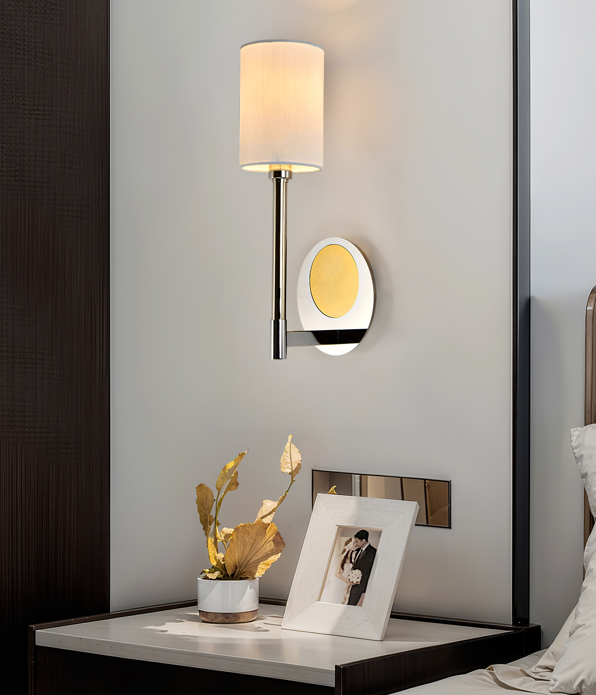 wall lamp