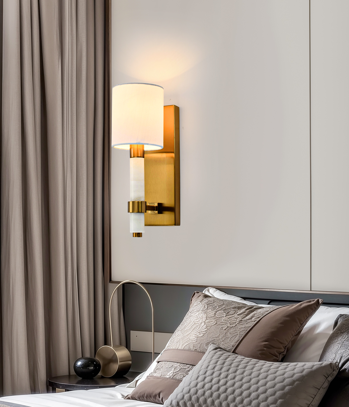 wall lamp