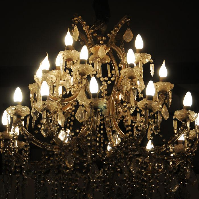 クリスタルシャンデリアのメンテナンス方法メンテナンスガイド