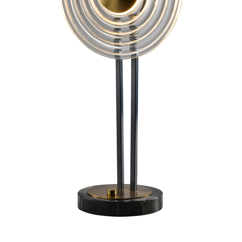 Postmoderne design eenvoudige metalen tafellamp
