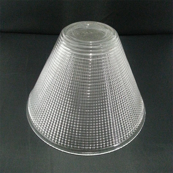 Jak wybrać wiarygodnego producenta ręcznie robionych lamp szklanych? Jak wybrać wiarygodnego producenta ręcznie robionych lamp szklanych?