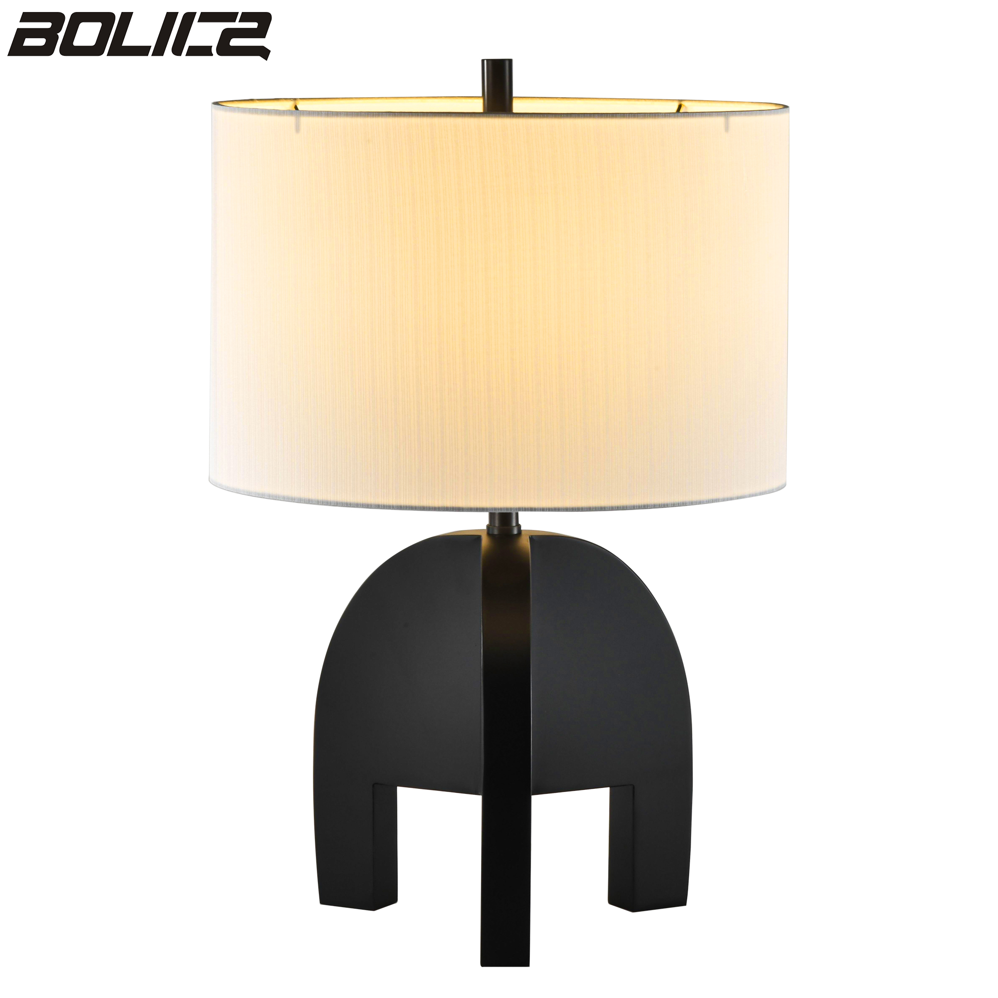 Retro classic table lamp with beige linen lampshade, suitable for bedrooms and living rooms.