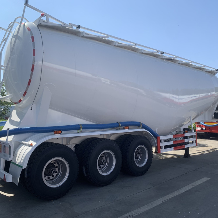 Triple Axle 50 Ton Bulk Cement Tanker Trailer