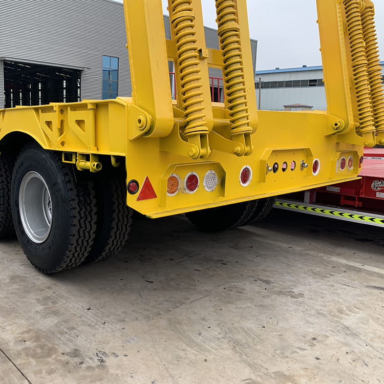 80 Ton 4 Axle Lowboy Semi Trailer For Excavator